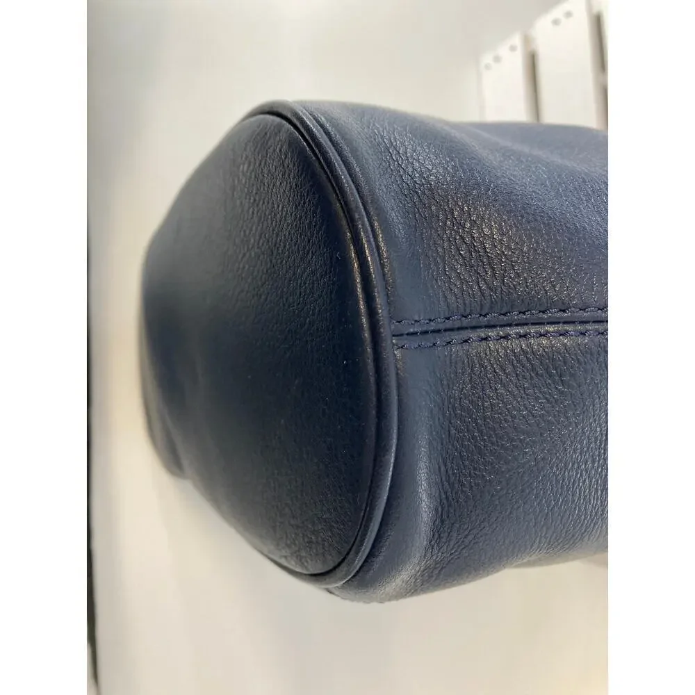 MICHAEL KORS, LARGE NAVY BLUE PEBBLED LEATHER SHOULDER BAG